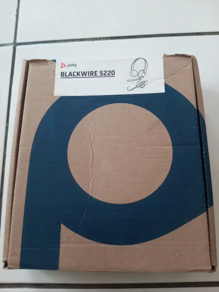 Poly Blackwire 5220 Stereo USB-C Headset +3,5mm Plug +USB-C/A Adapter.