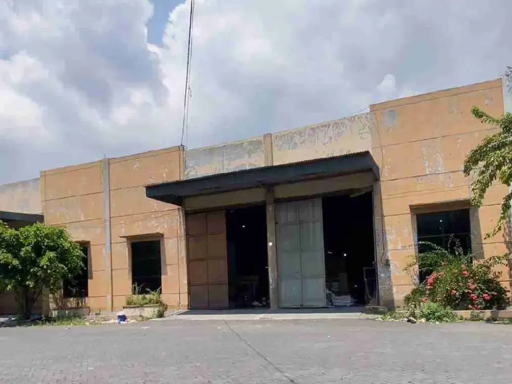 Gudang Murah Mutiara Margomulyo Indah dekat tandes pelabuhan tol suri mulia