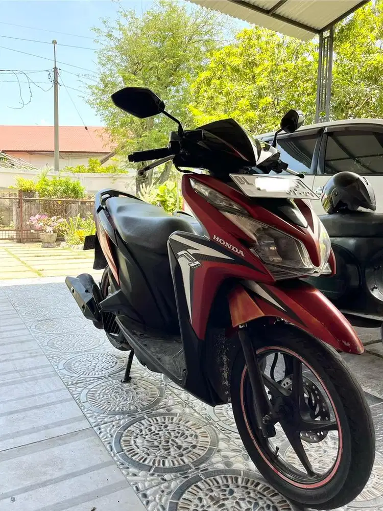 Honda Vario 125 fi Helm In