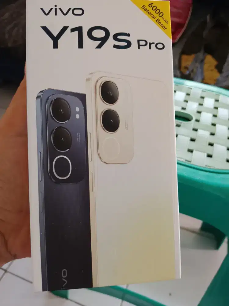 Di jual HP Vivo Y19s Pro 4/64