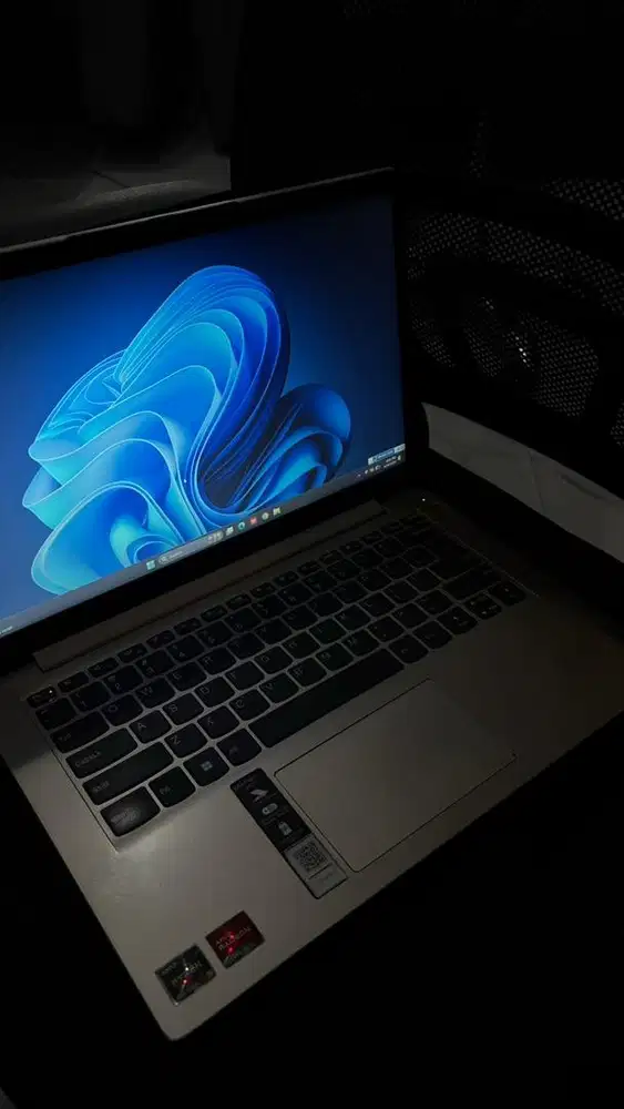 Laptop lenovo ideapad slim 14