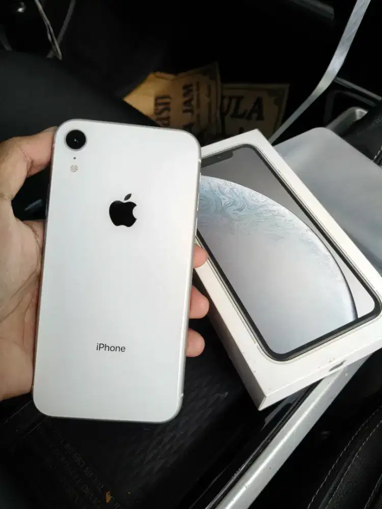 iPhone xr 64gb ibox nominus lengkap