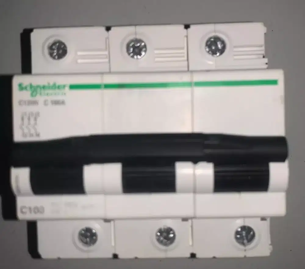 Mcb schneider 3pol c120n 100a 1pcs seken