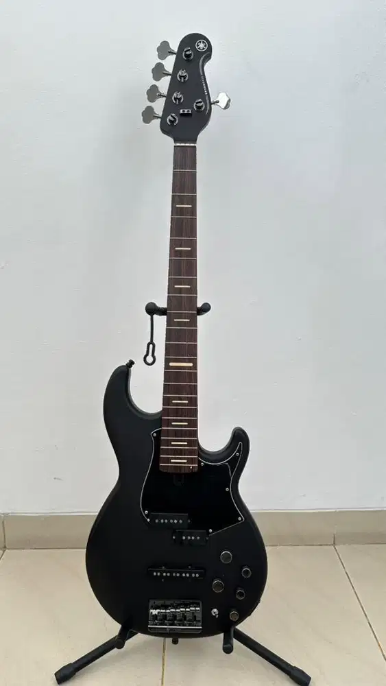 Gitar Bass BB735