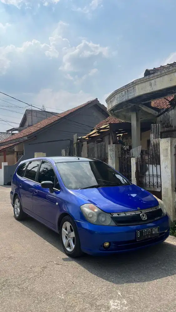 Honda Stream 2004 Bensin