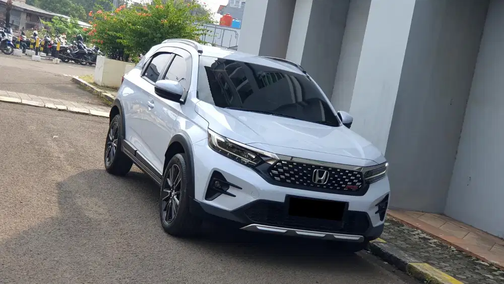 [ LOW KM ] Honda WR-V WRV WR V 1.5 RS CVT Sensing AT 2023/2024