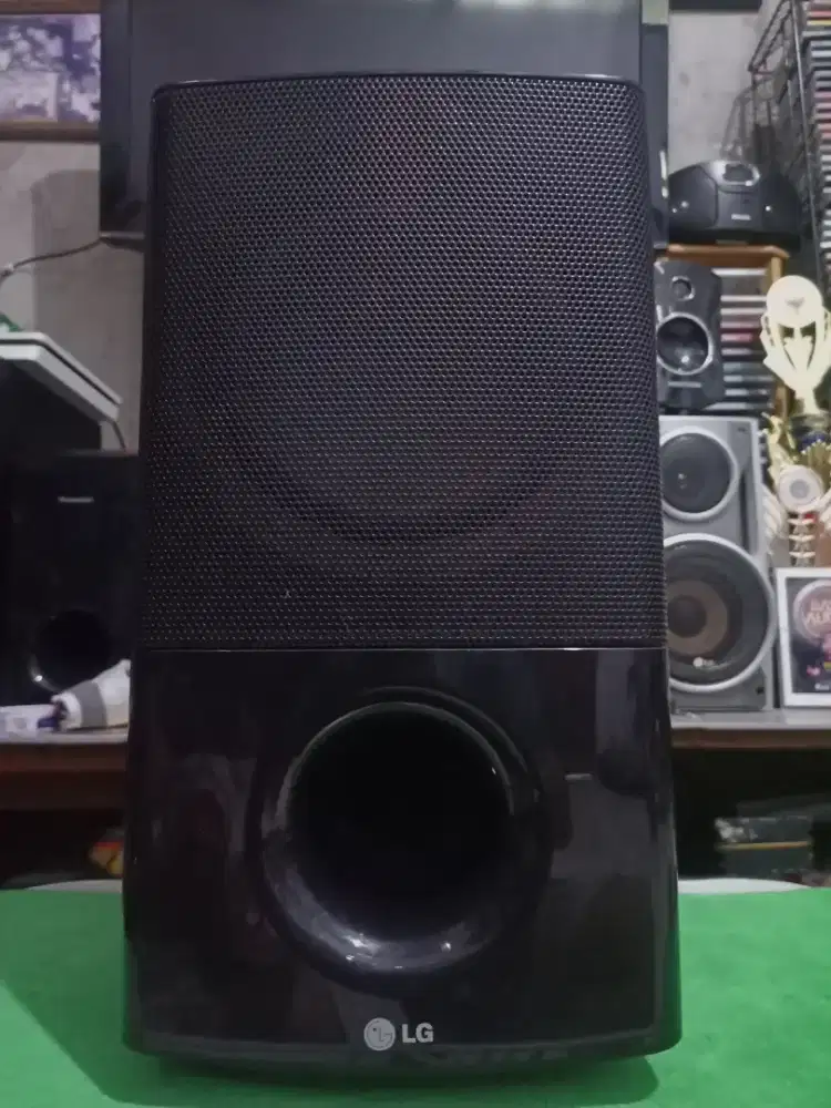 SUBWOOFER LG SH-85VM