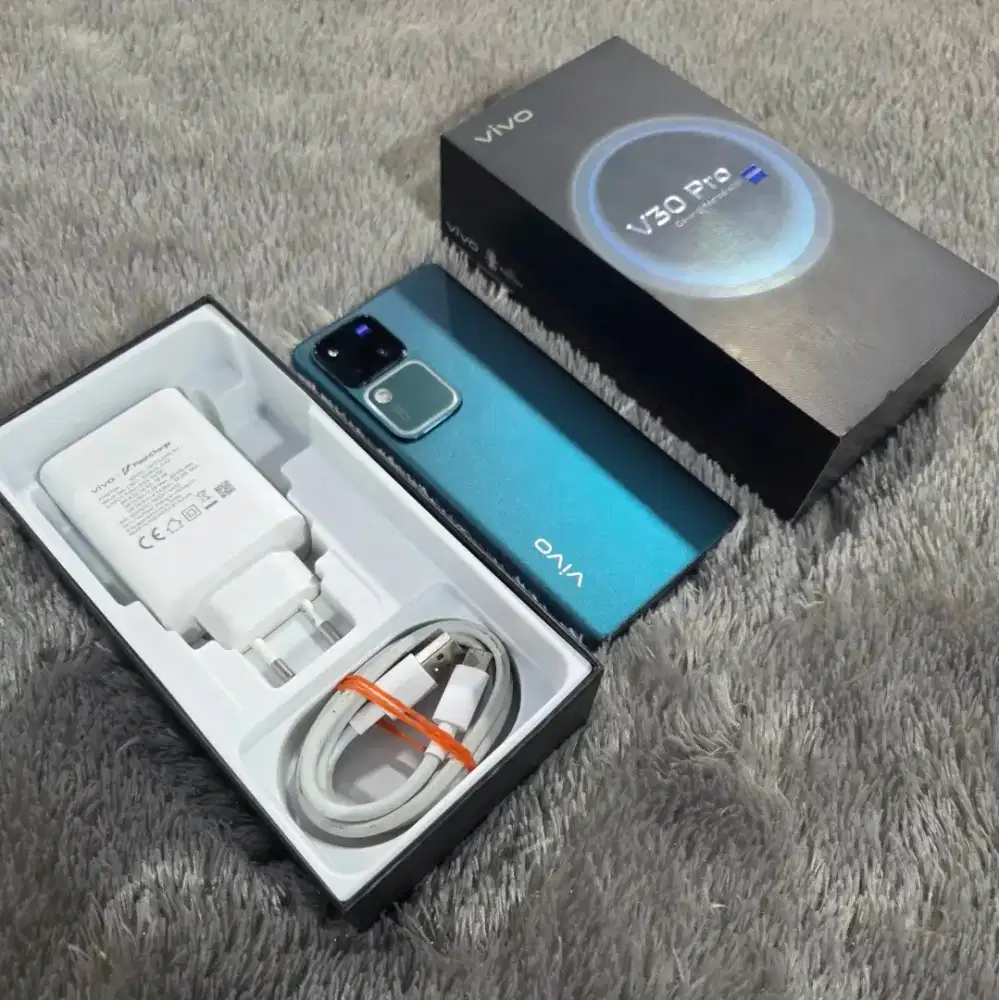 Vivo V30 Pro 512Gb Green garansi resmi