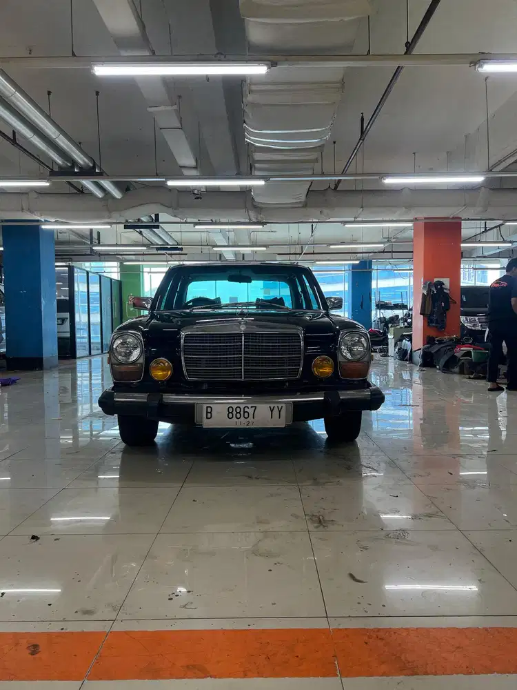 ANTIK Mercy Mini W114 280S Automatic 1976