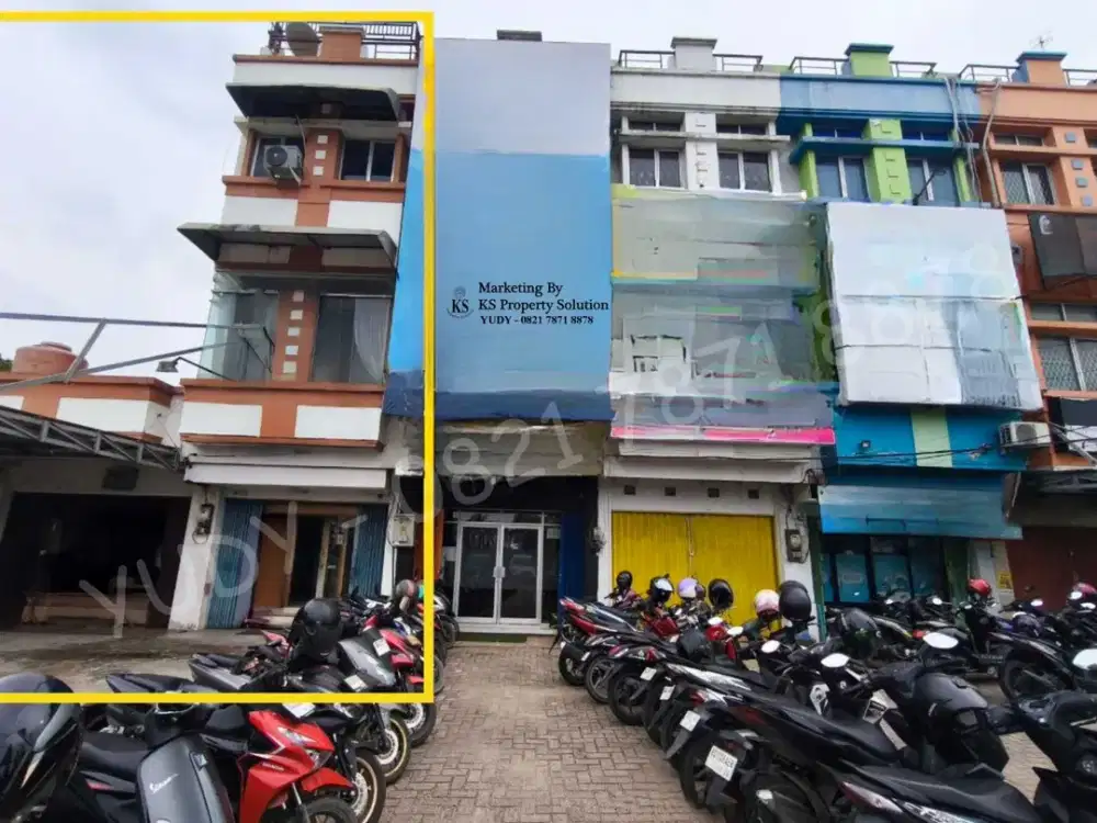 Ruko Jumbo Disewakan di Jl. R. Sukamto Palembang – Bangunan 600 m², Parkir 10+ Mobil, Dekat PTC Mall