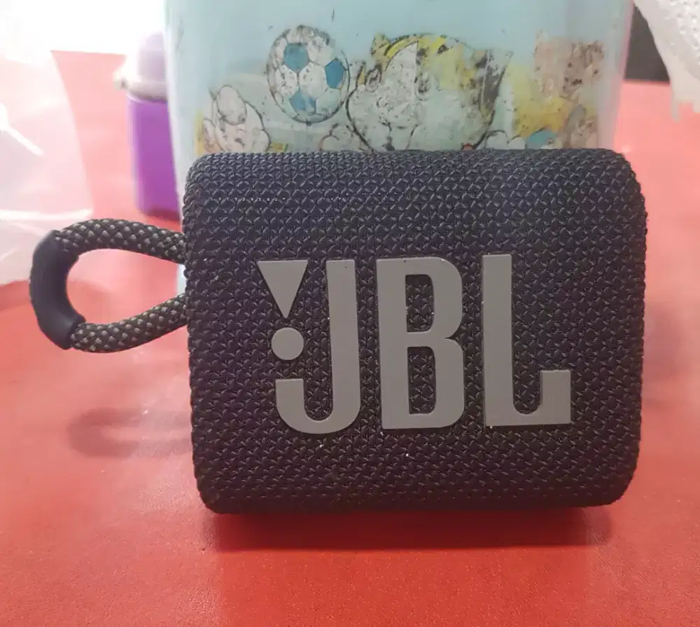 Speker jbl go 3 warna hitam