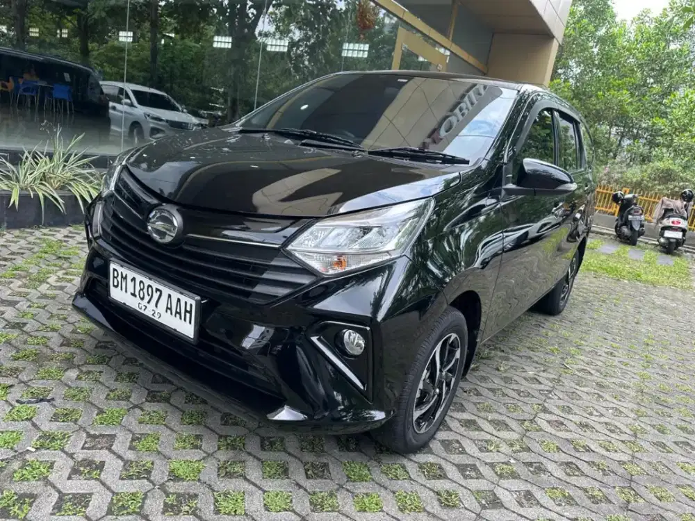 Daihatsu Sigra R 1.2 Matic 2024 km 7 Rb