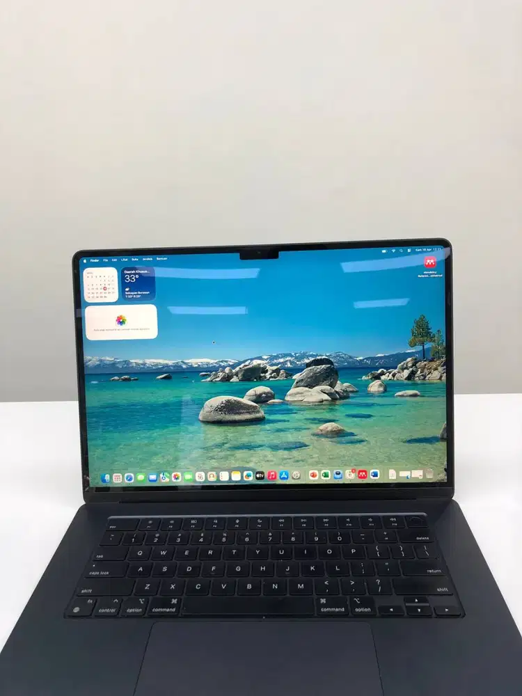 MacBook Air 15” M2 2023 8/256 GB