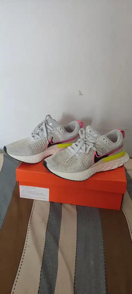 Sepatu nike react run fk 2