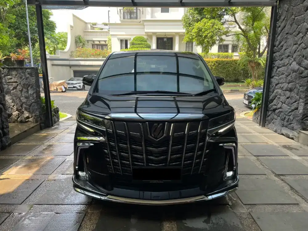 TOYOTA ALPHARD MODELLISTA 50TH YEARS ANNIVERSARY
