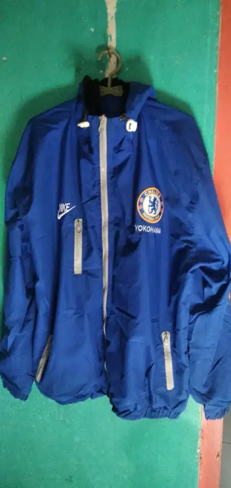 Jaket tracker chelsea