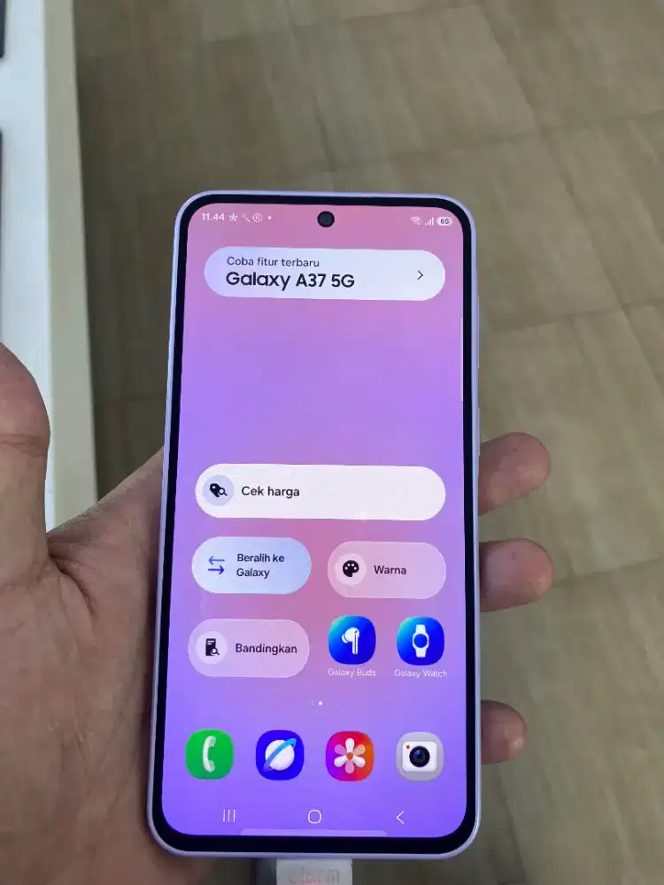 Samsung Galaxy A37 8+8/256