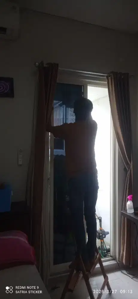 Spesialis kaca film tolak panas & silau di salatiga