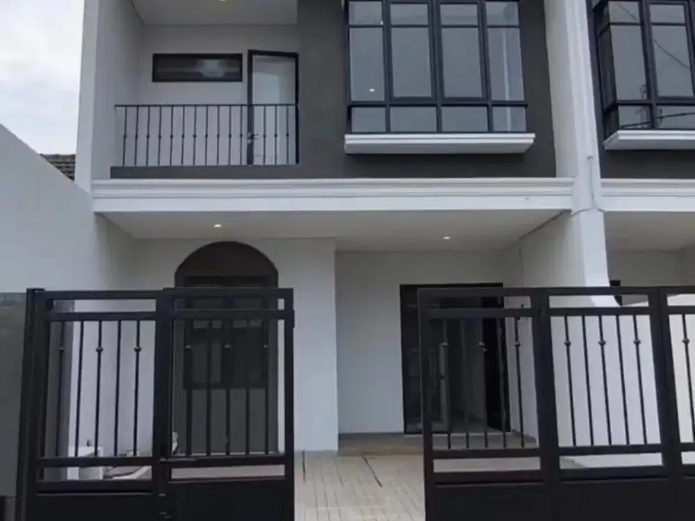 Dijual Rumah Gress Pondok Tjandra Dekat MERR Rungkut 2 Lantai