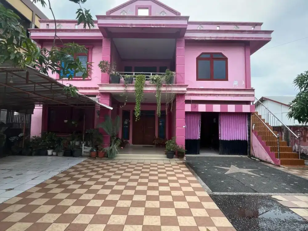 DIJUAL RUMAH BESAR JALAN KH AZHARI TANGGA TAKAT PLAJU PALEMBANG