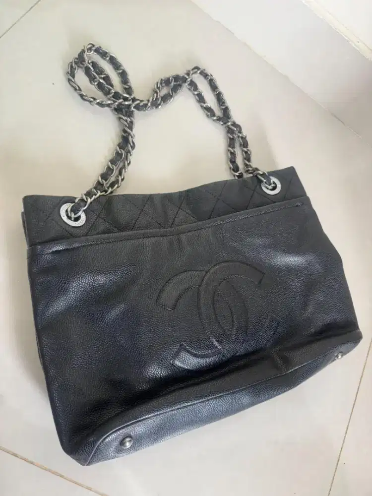 Tas chanel branded