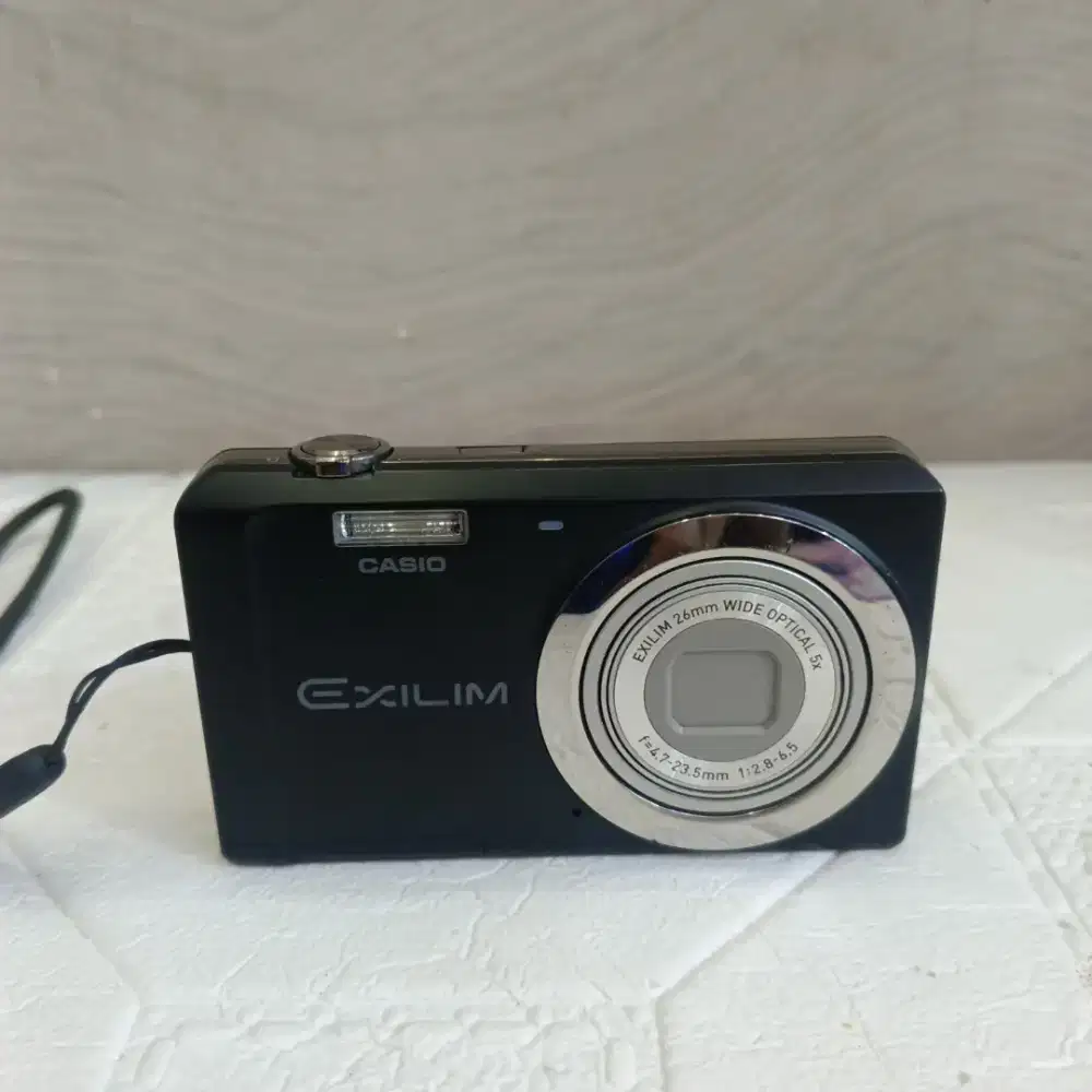 Kamera Pocket Digicam Casio Exilim Zs5