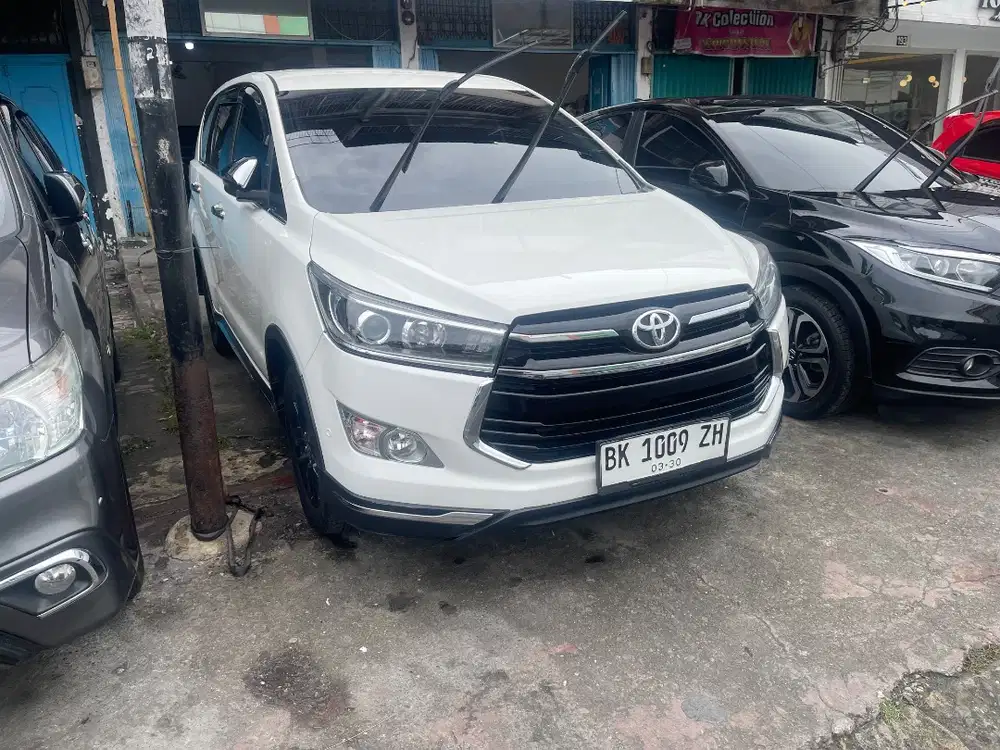 Innova reborn V diesel manual 2020 putih