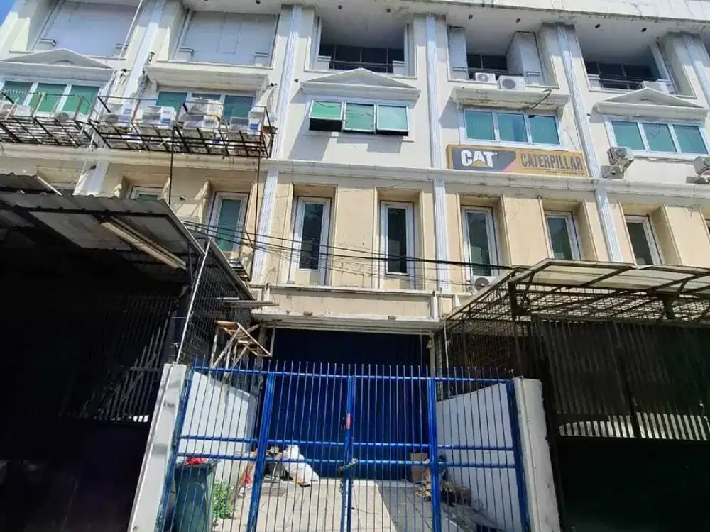 Disewakan Ruko 4 lantai di Taman Sari Jakarta Barat