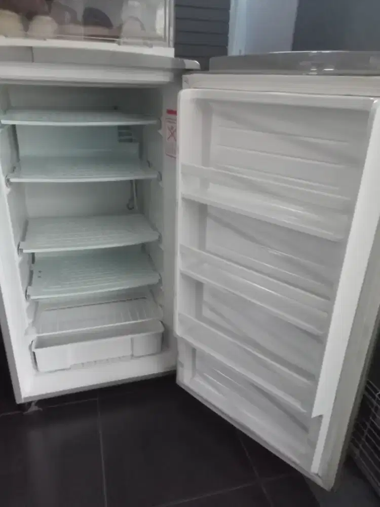 Jual Freezer 4 Rak - AQUA S4