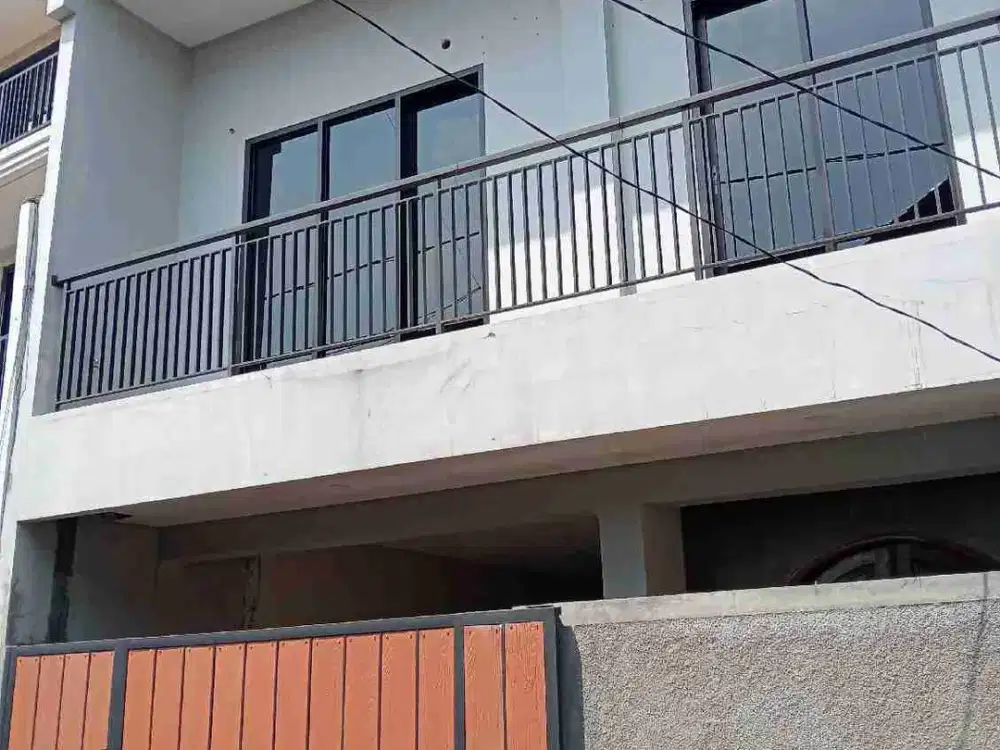 JUAL RUMAH HIDUP BARU KEBAYORAN BARU JAKARTA SELATAN