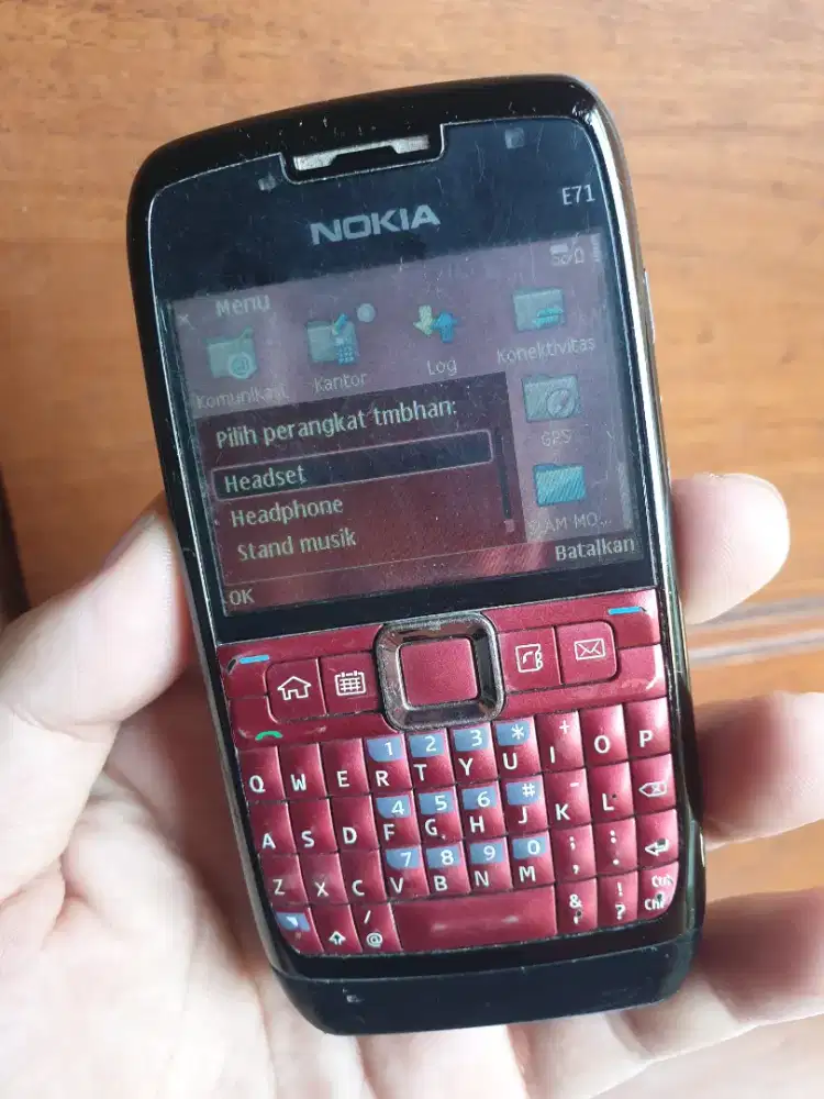 Nokia E71 original Bahan Nyala ada minus