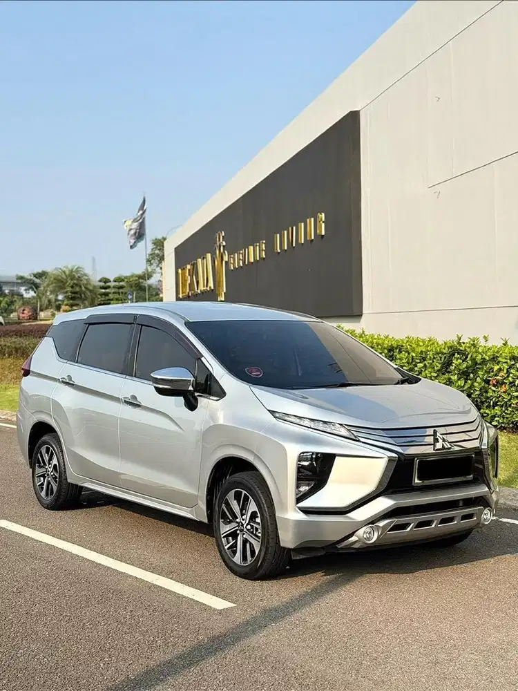 ISTIMEWA! Mitsubishi Xpander Ultimate A/T 2018