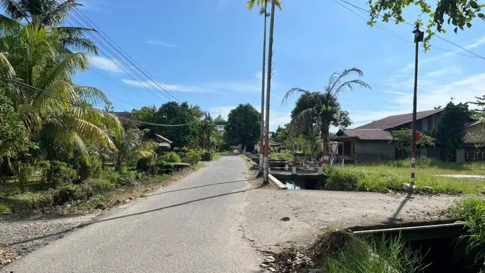 DISEWAKAN TANAH MURAH | PINGGIR JALAN | KAWASAN SEKOLAH