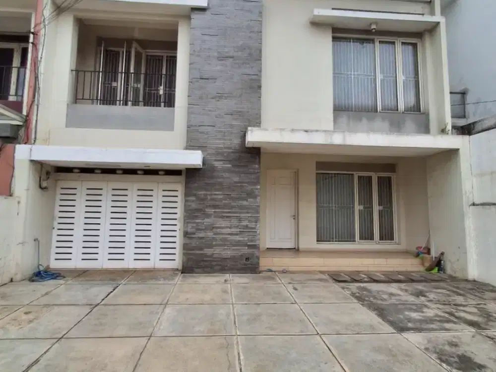 DIJUAL Rumah pinggir jalan raya cocok untuk usaha melati mas BSD