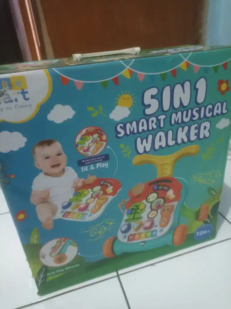 Baby walker mainan edukasi