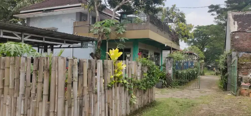 Rumah 2 lantai LT 425 dekat Pasar Mayang Jember