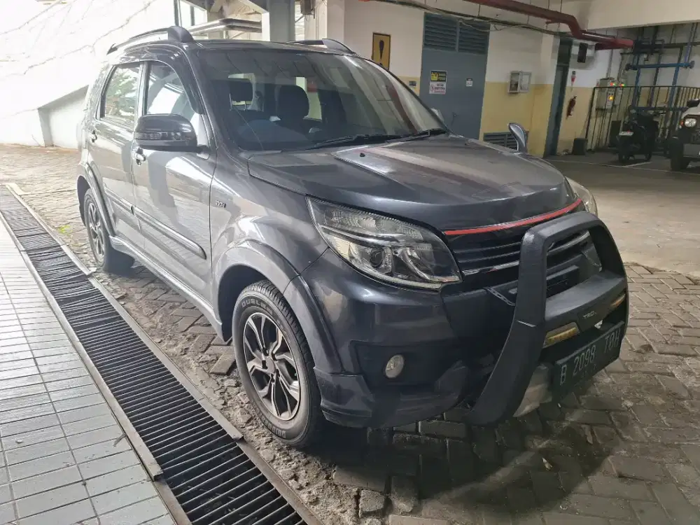 RUSH TRD SPORTIVO ULTIMO MATIC 2017 LOW KILOMETER