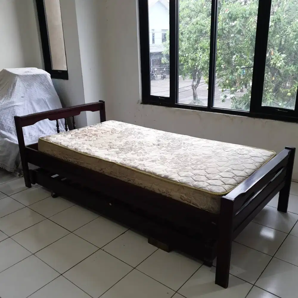 Jual Ranjang / Tempat Tidur Kayu ALKA model Sorong