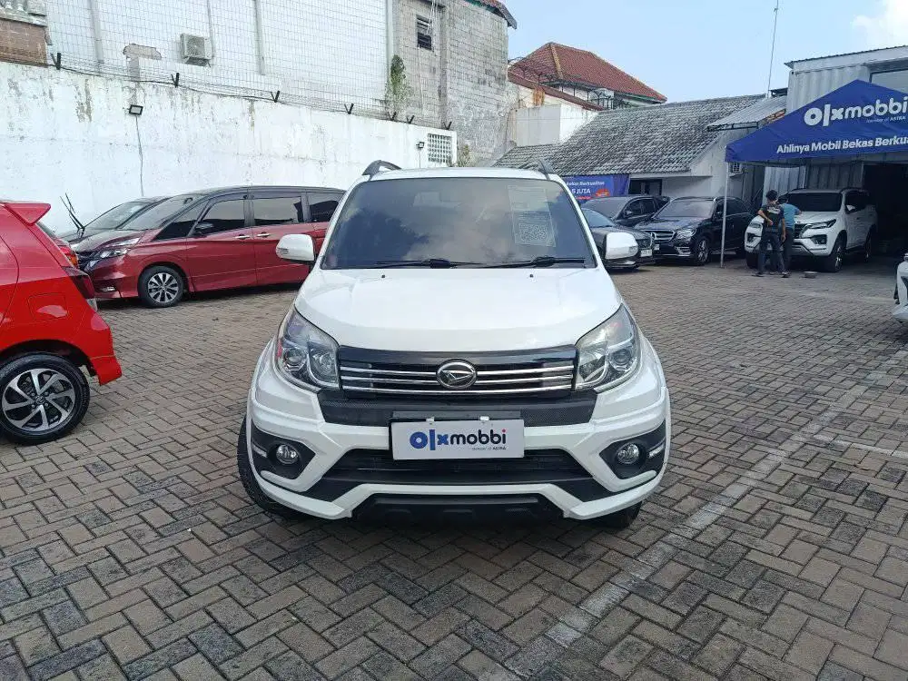 Terios 1.5 Adventure R Matic 2016