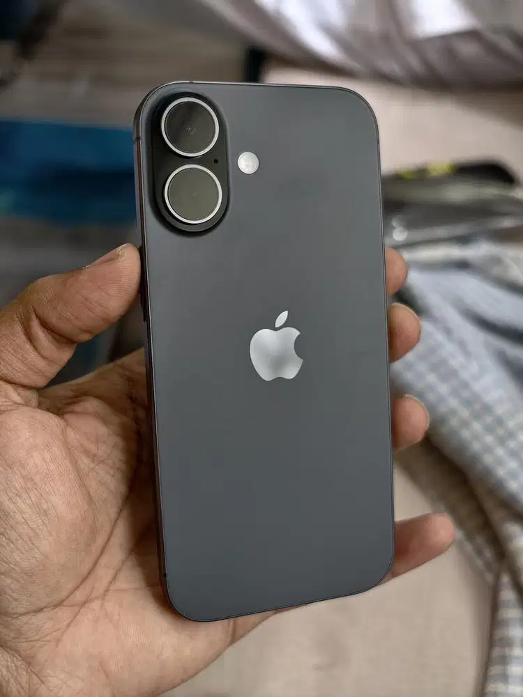 Iphone 17 Basic 256GB PA/A Black Like new