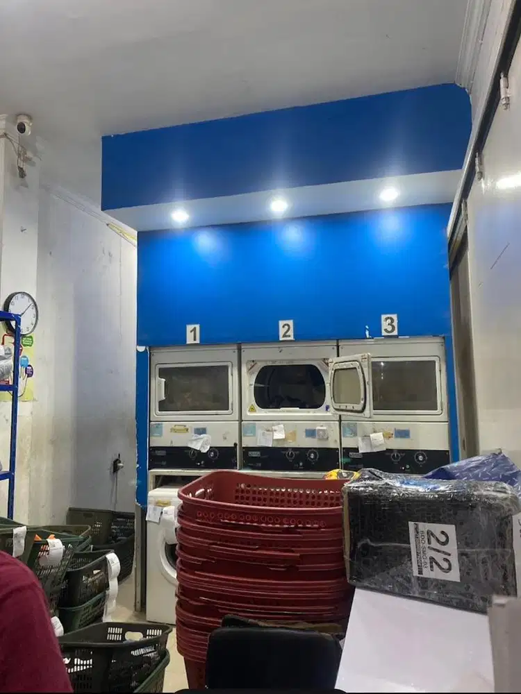 Dicari pegawai laki-laki untuk Laundry
