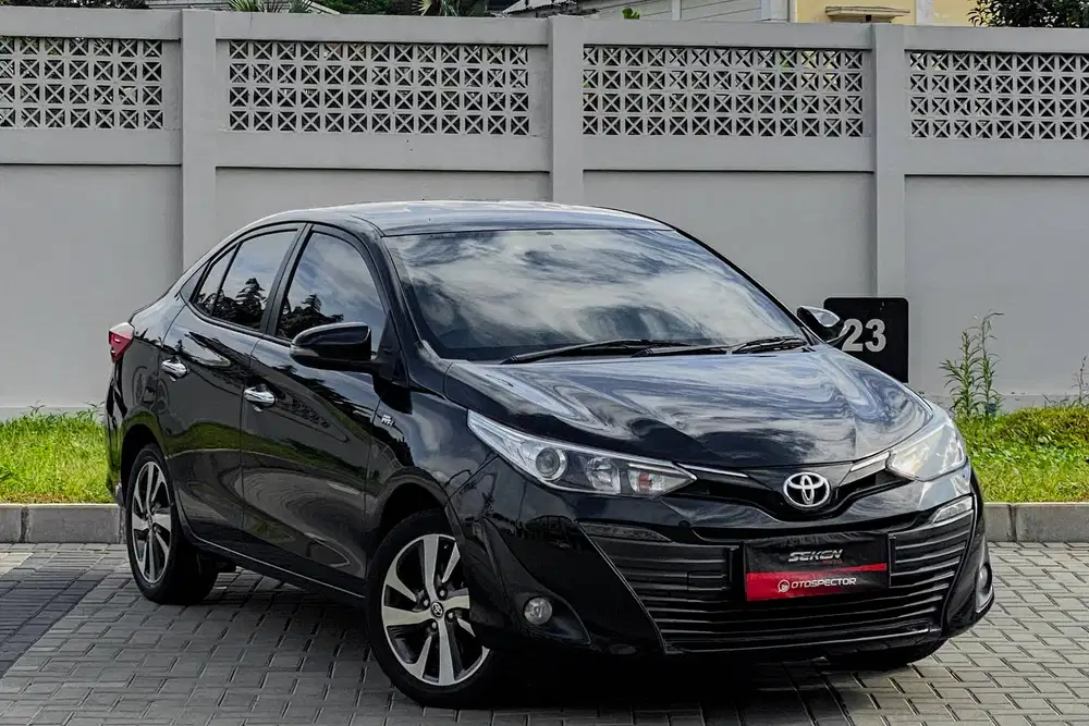 Toyota Vios 1.5G 1.5 G AT Matic 2020 Hitam Metalik.