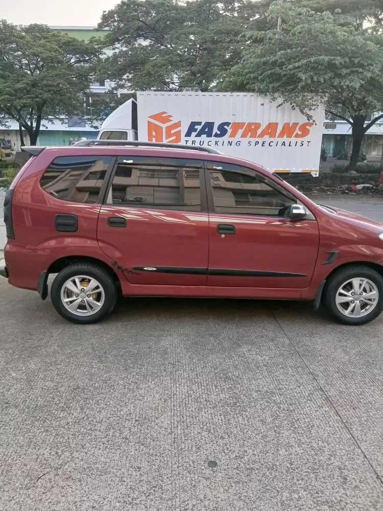 Daihatsu Xenia 2007 Bensin