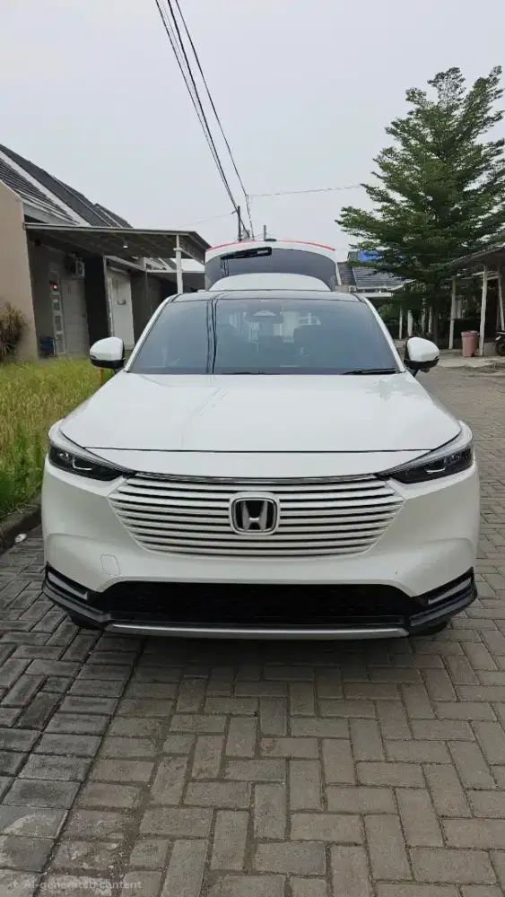 HRV SE 2025 Putih