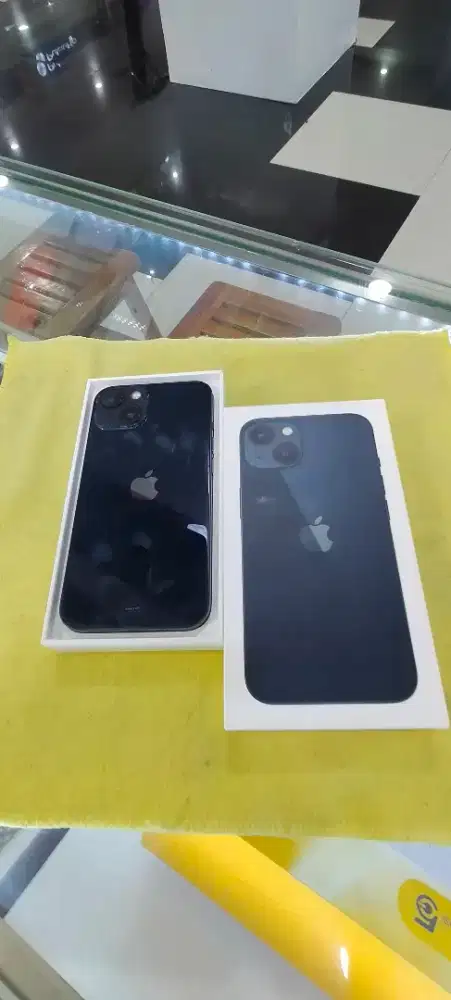 iPhone 13 basic 128 midnight (iBox)