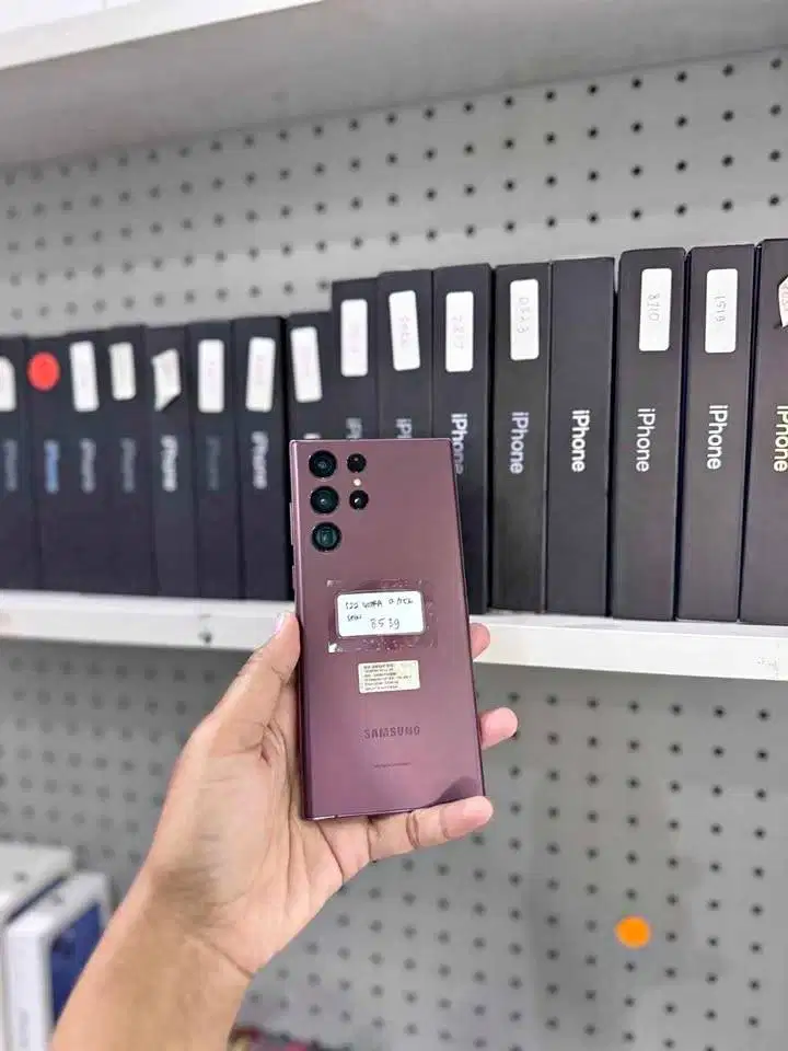Samsung S22 Ultra 12/256 Sein Fullset