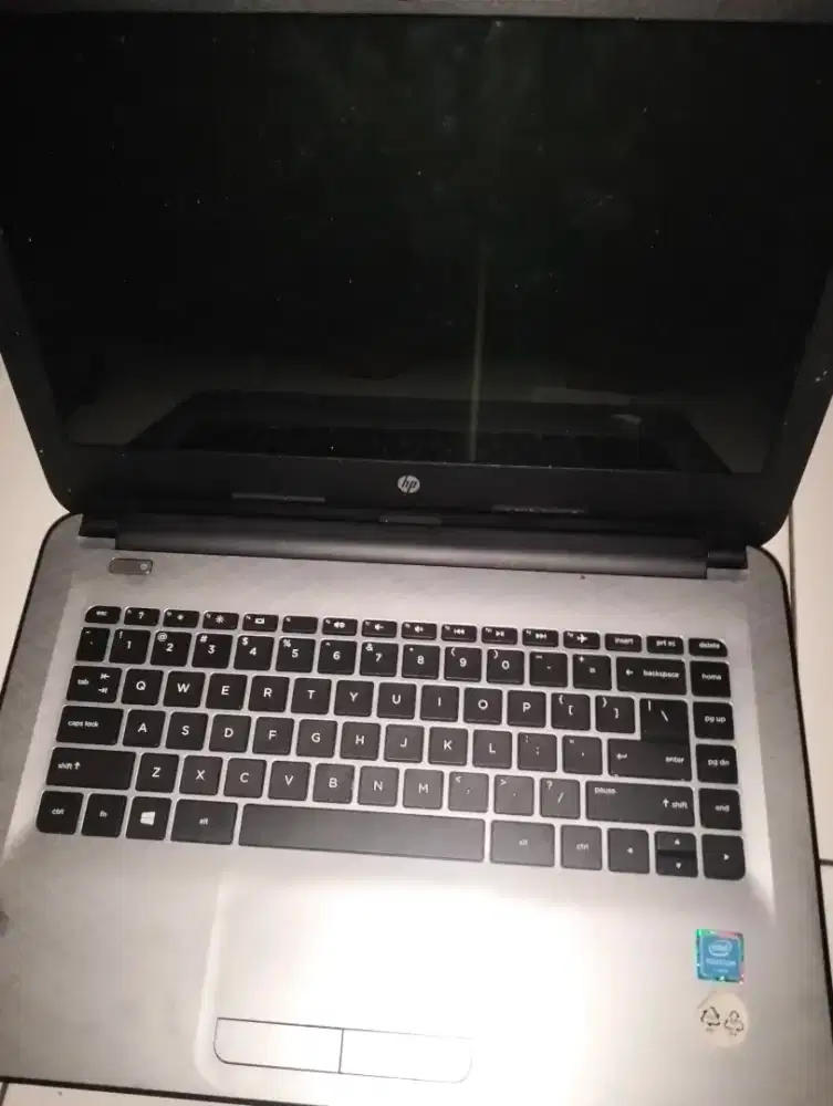 LAPTOP HP LIKE NEW