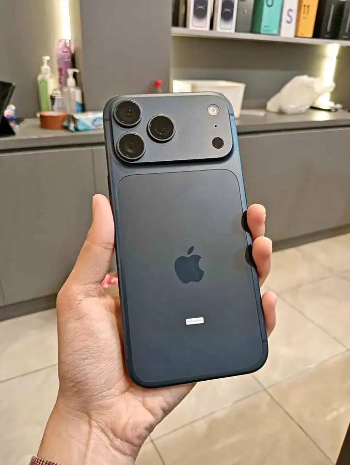 iPhone 17 Pro Max 512 iBox Fullset Garansi on panjang