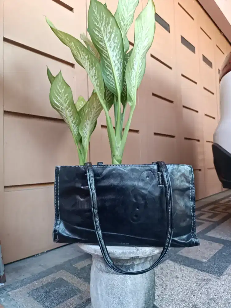 Tas Kulit Totebag Wanita