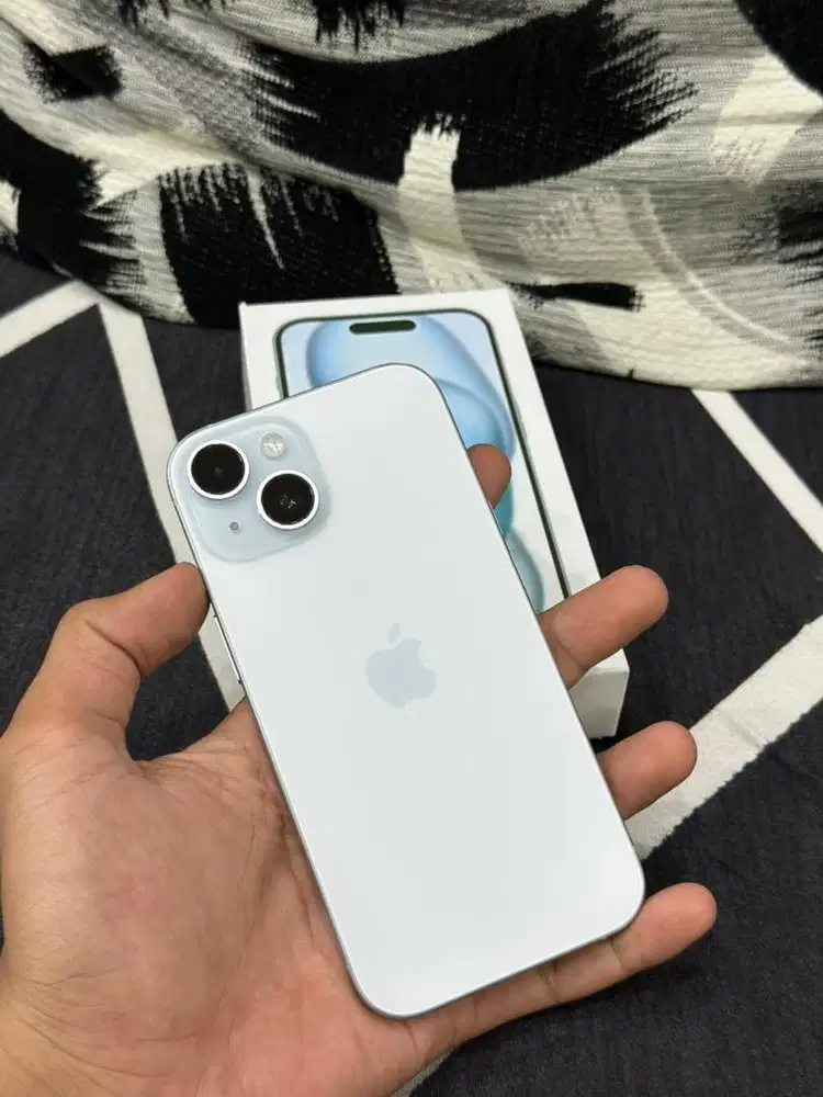 iPhone 15 128Gb iBox